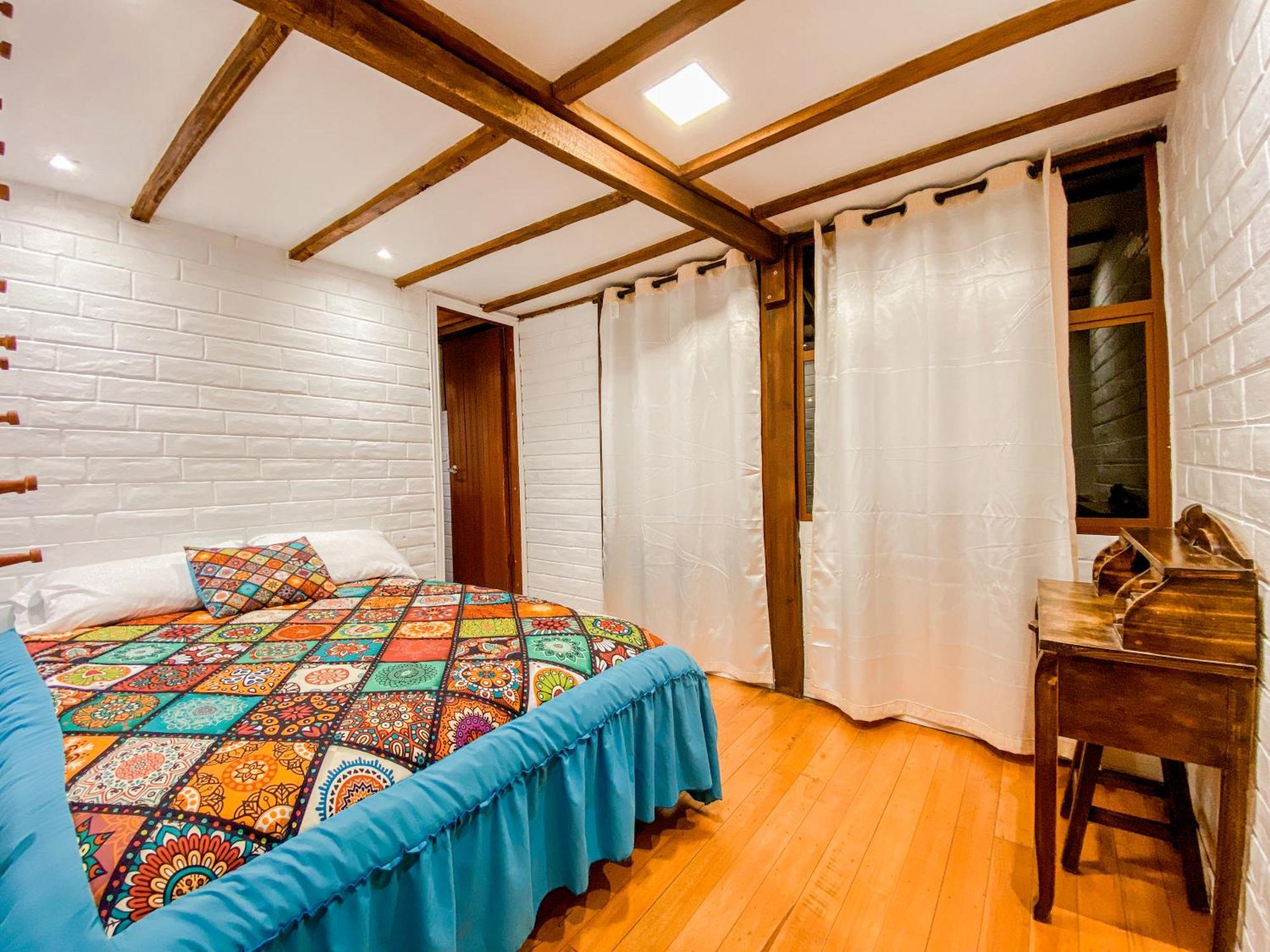 Chuza Longa Home Guamote Екстер'єр фото