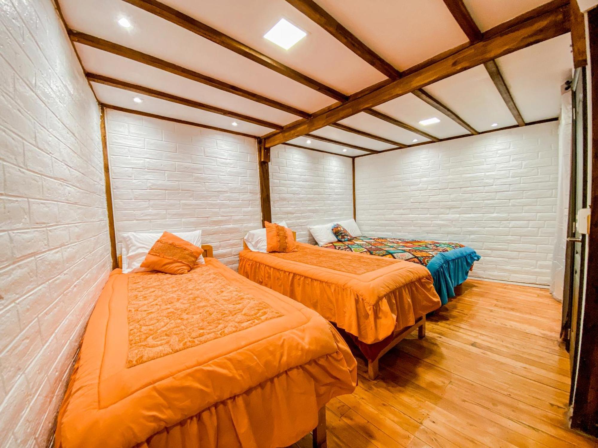 Chuza Longa Home Guamote Екстер'єр фото