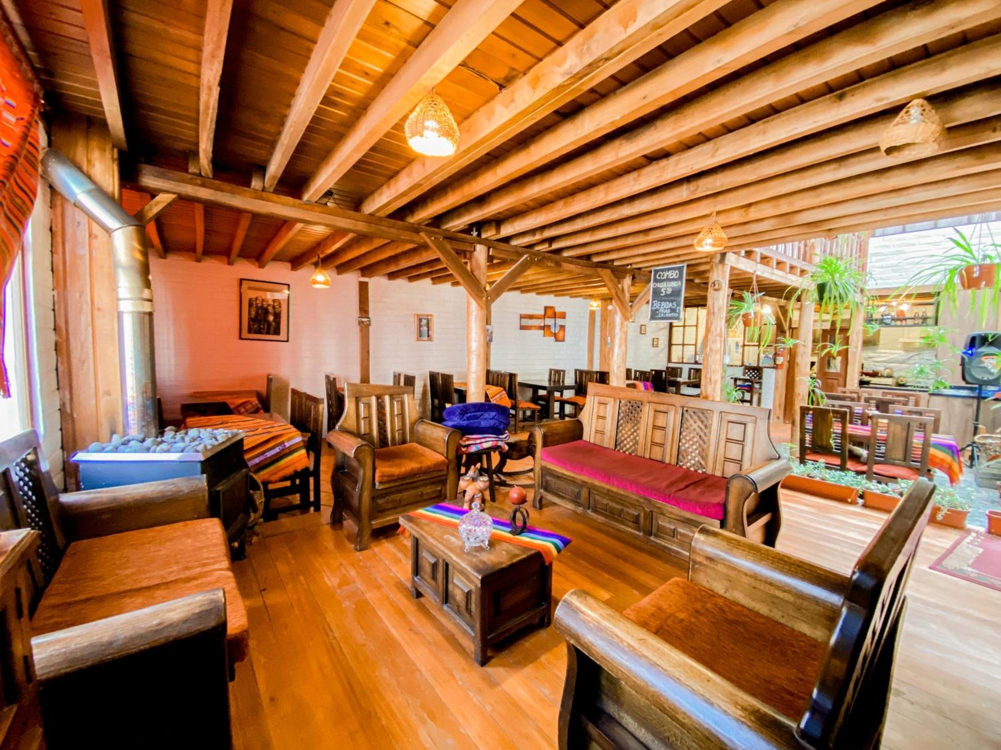 Chuza Longa Home Guamote Екстер'єр фото