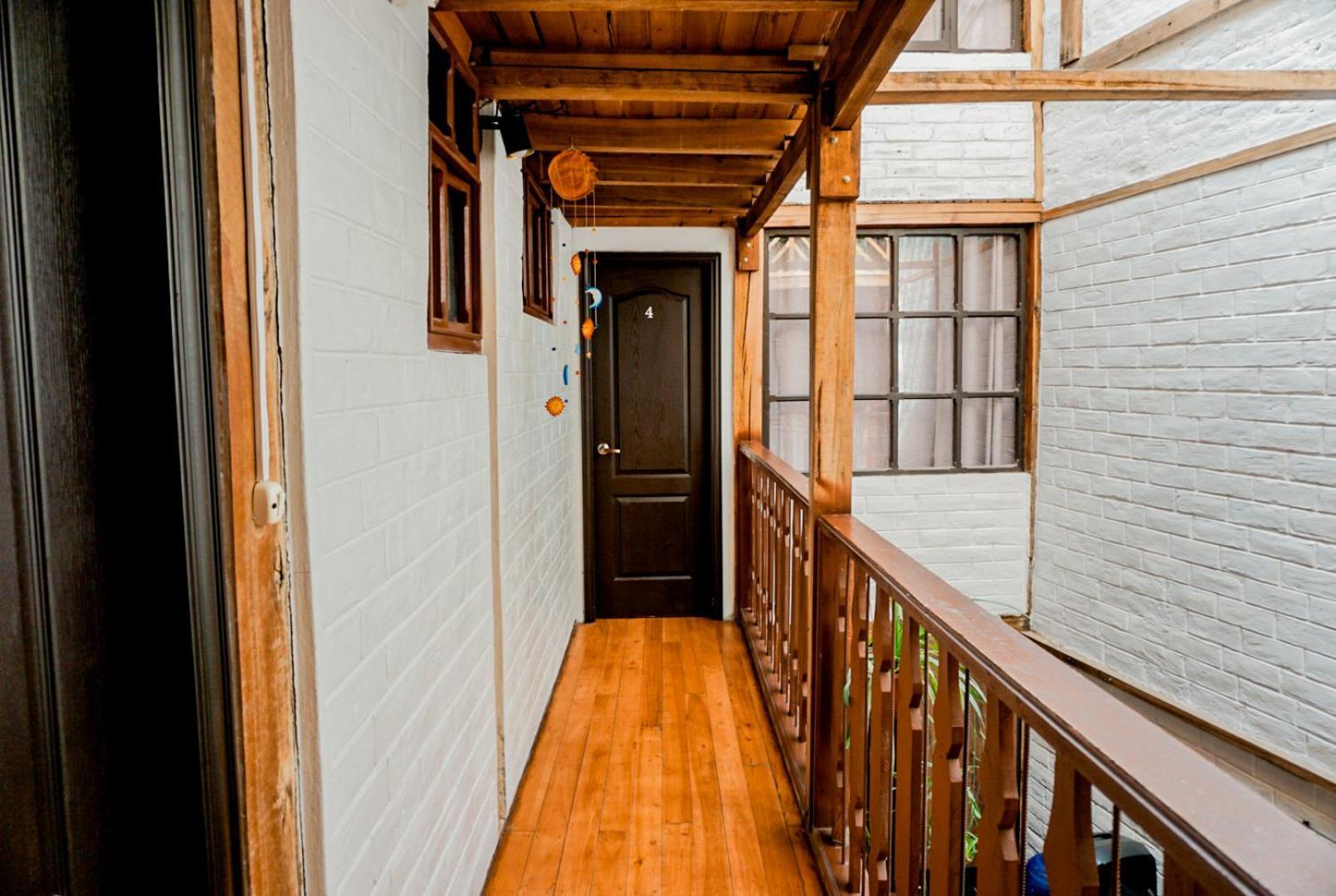 Chuza Longa Home Guamote Екстер'єр фото
