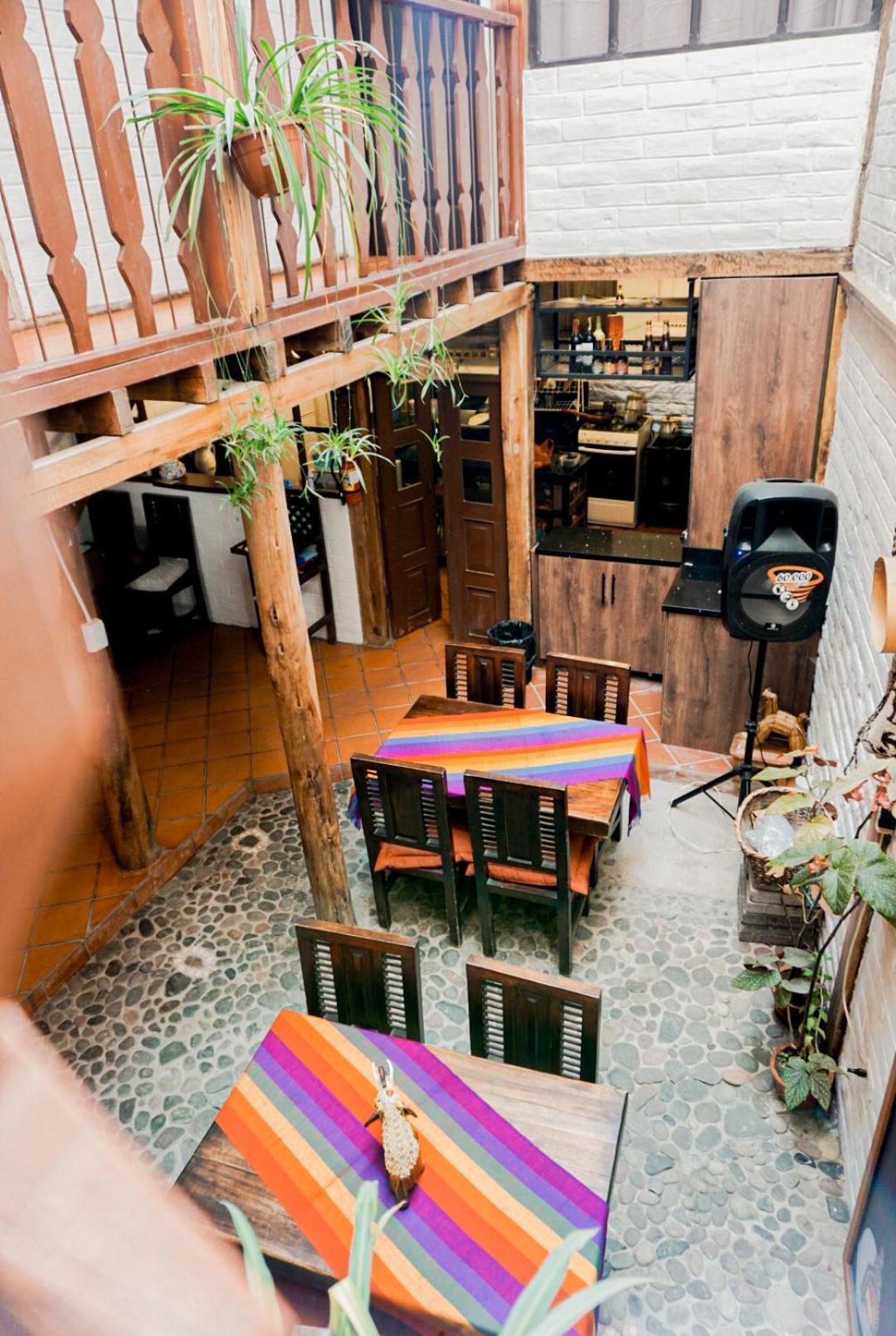 Chuza Longa Home Guamote Екстер'єр фото