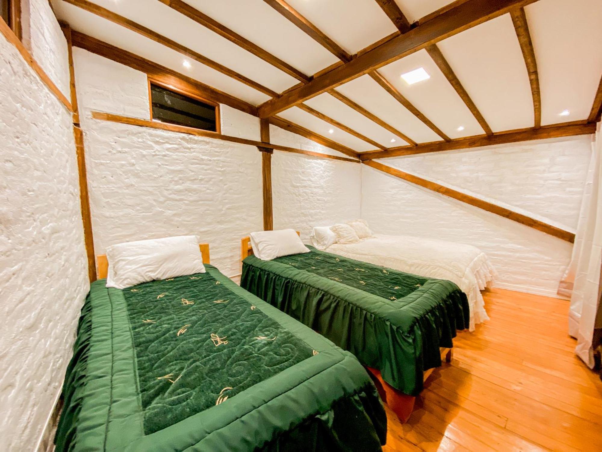 Chuza Longa Home Guamote Екстер'єр фото